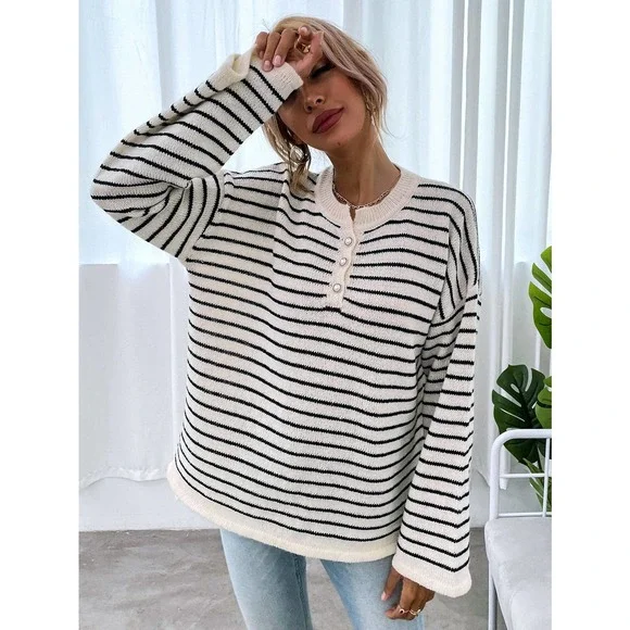 Striped oversized Button Front Sweater cream black minimalist preppy - Picture 4 of 6